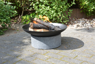 Ohniště FANCY FLAMES na granitové skruži, 59 x 59 x 23 cm, 31,5kg|Esschert Design